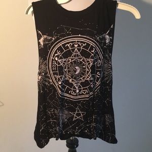 NWOT Midnight Hour by Hot Topic Celestial tunic